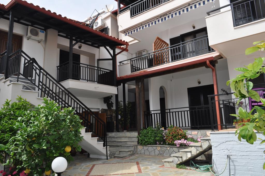 Giannis Maria Apartments Псакудия Экстерьер фото